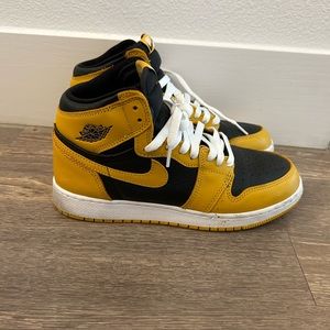 Air Jordan 1 High Retro OG ‘Pollen’